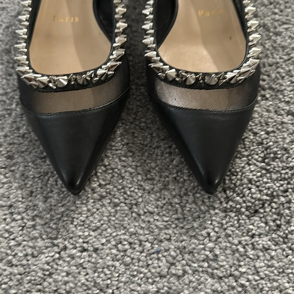 They have been worn twice - Picture 2 of 3